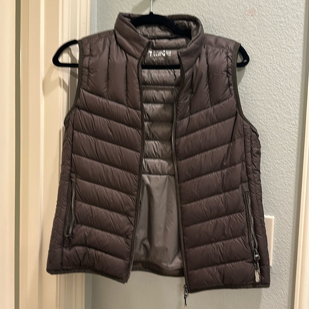 Tumu puffer vest